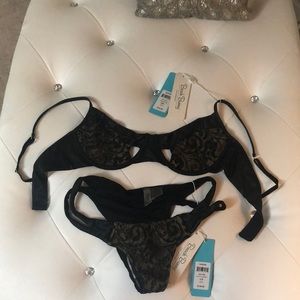 BEACH BUNNY SWIMSUIT